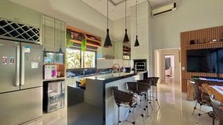 Casa moderna no Condomínio Villa Toscana à Venda!