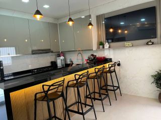 VENDO CASA NO JARDIM SUNFLOWER