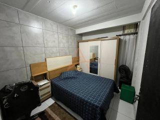 VENDO CASA NO BAIRRO Jd. Barbosa