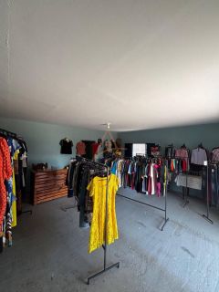 VENDO CASA + SALÃO COMERCIAL – ALFREDO DE CASTRO I