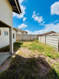 Vendo Casa no Condomínio Origem