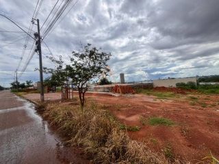 TERRENO À VENDA – GREEN VALLEY 2º