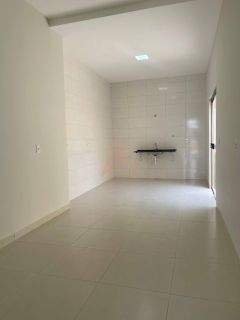 CASA À VENDA – BAIRRO VILA RICA