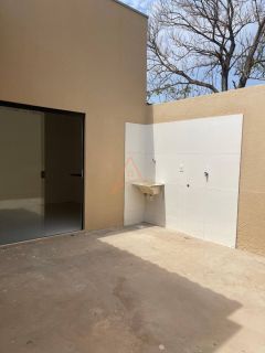 CASA À VENDA – BAIRRO VILA RICA