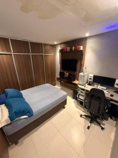 CASA DE ESQUINA NO CONDOMÍNIO TERRA NOVA