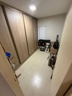 CASA DE ESQUINA NO CONDOMÍNIO TERRA NOVA