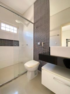 CASA À VENDA NA SANTA MARINA| ALTO PADRÃO