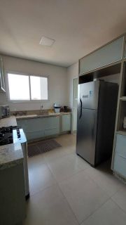 ALUGUEL – Condomínio Edifício Caravaggio