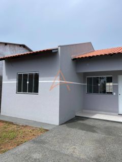 VENDE-SE | CASA EM TERRENO INDIVIDUAL bairro Maria Tereza