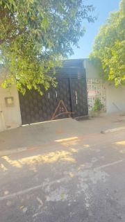 VENDO CASA – RESIDENCIAL JUSCELINO FERREIRA DE FARIAS