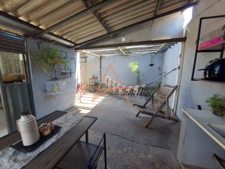 VENDO CASA – RESIDENCIAL JUSCELINO FERREIRA DE FARIAS