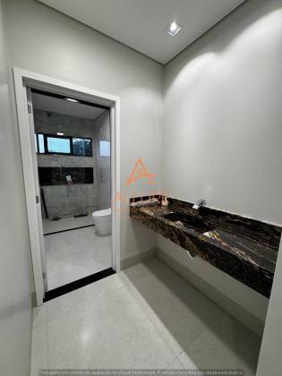 SOBRADO  À VENDA BAIRRO SAGRADA FAMÍLIA