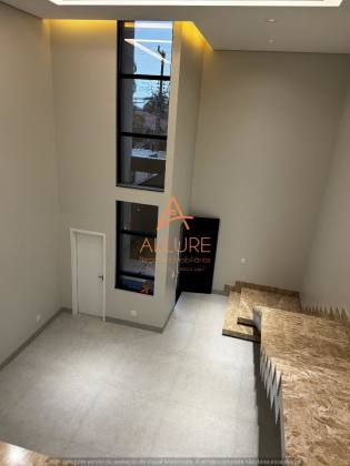 SOBRADO  À VENDA BAIRRO SAGRADA FAMÍLIA