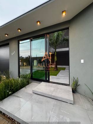 SOBRADO  À VENDA BAIRRO SAGRADA FAMÍLIA