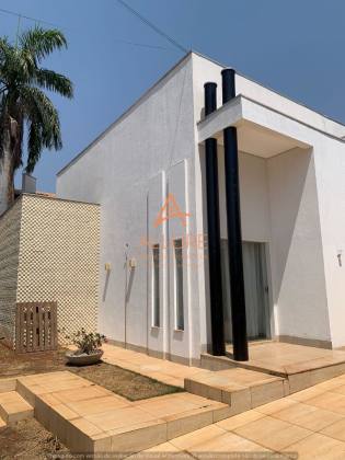 Casa de alto padrão no Santa Marta à Venda