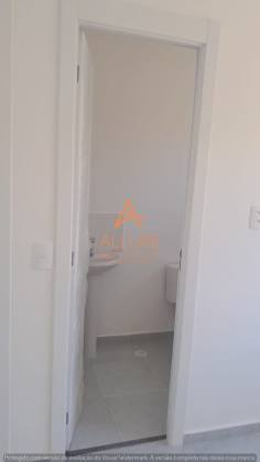 Alugo casa no Condomínio Vicente Bisson