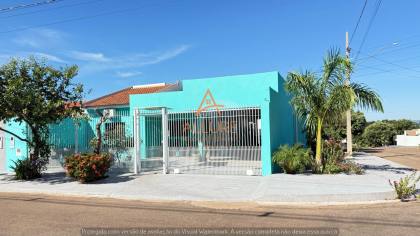 OPORTUNIDADE NO JARDIM ADRIANA - CASA À VENDA