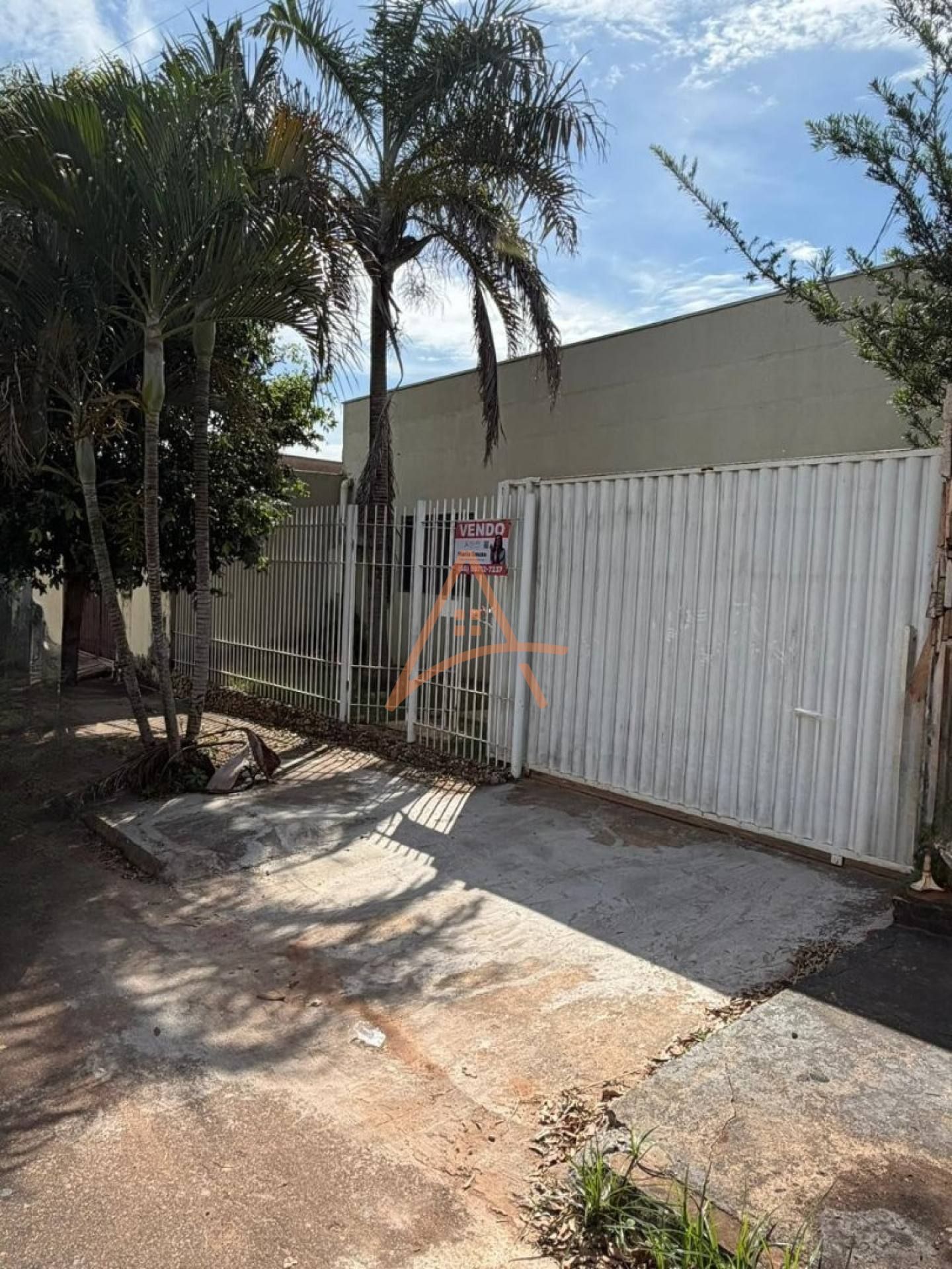 Casa à venda no bairro Dom Osório Stoffel