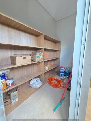 VENDO CASA NOVA - NO CONDOMÍNIO DO BOSQUE 2
