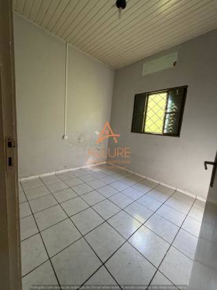 Casa À VENDA no Jardim Itapuã