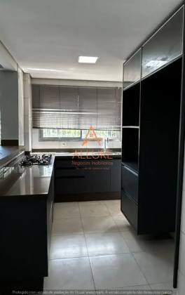 APARTAMENTO À VENDA – EDIFÍCIO VITÓRIA RÉGIA