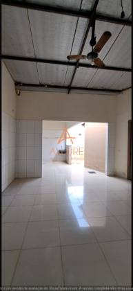 CASA À VENDA – BAIRRO LUZ DA YARA (FUNDOS DO ASSAÍ / AV. BANDEIRANTES) – RONDONÓPOLIS/MT