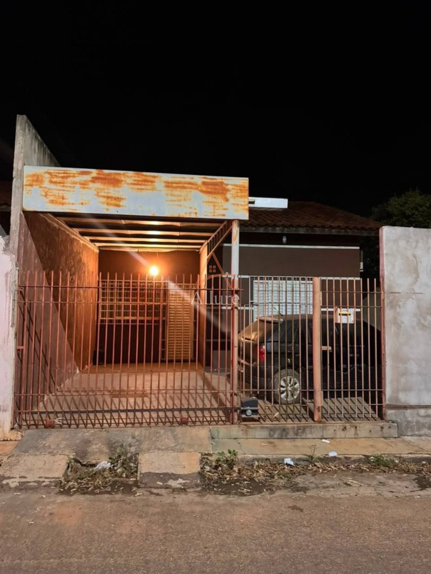 Casa à Venda – Vila Mineira