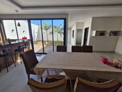 CASA À VENDA – PAIAGUÁS III