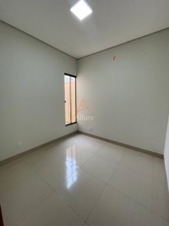 CASA À VENDA | JARDIM DO PARQUE I