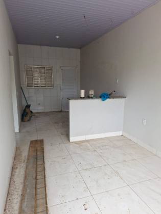 CASA À VENDA | BAIRRO LIBERDADE