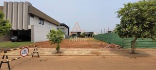 VENDE-SE | Terreno no Royal Boulevard