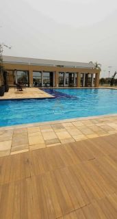 VENDE-SE | Terreno no Royal Boulevard