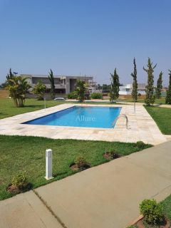 VENDE-SE | Terreno no Royal Boulevard