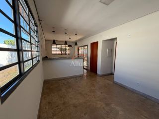 CASA À VENDA – VILA RICA