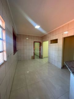 SOBRADO PARA LOCAÇÃO – JARDIM TROPICAL