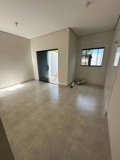 CASA À VENDA – JARDIM DO PARQUE
