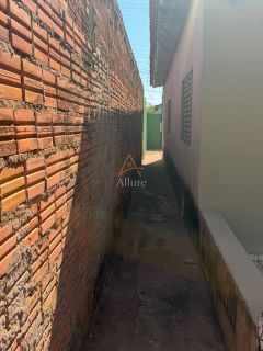 Casa à Venda | Jardim Itapuã