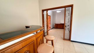 CASA DE ESQUINA PARA LOCAÇÃO – BAIRRO SANTA CRUZ