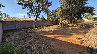 TERRENO À VENDA – JARDIM SAGRADA FAMÍLIA