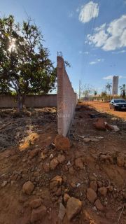 TERRENO À VENDA – JARDIM SAGRADA FAMÍLIA