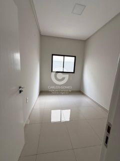 Casa de Condomínio Para Vender com 3 quartos 1 suítes no Residencial Portinari