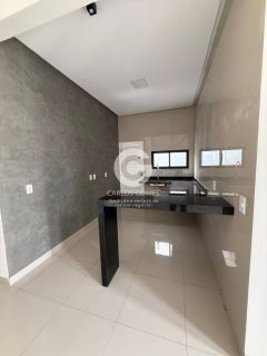 Casa de Condomínio Para Vender com 3 quartos 1 suítes no Residencial Portinari