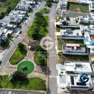 Lote / Terreno de Condomínio Para Vender no Condominio Altaville