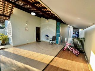 Casa no condomínio Laguna Ville