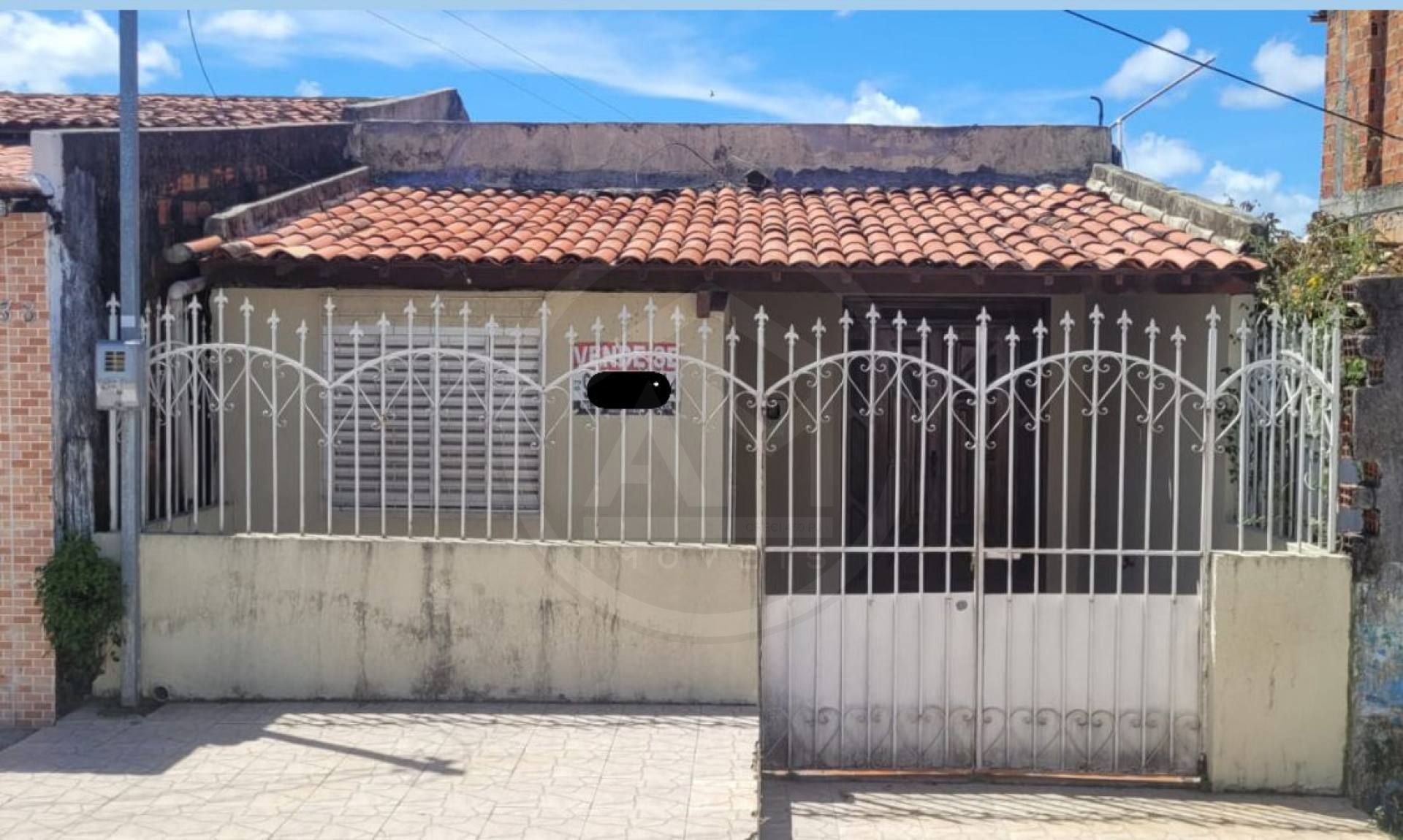 EXCELENTE CASA NO BAIRRO OLARIA