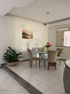 CASA RESIDENCIAL  COM PREDIO COMERCIAL A VENDA