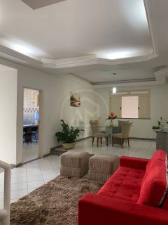 CASA RESIDENCIAL  COM PREDIO COMERCIAL A VENDA