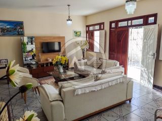 EXCELENTISSÍMA CASA NO BAIRRO PEREIRA LOBO