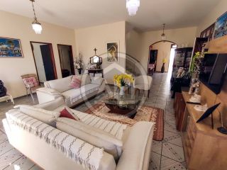 EXCELENTISSÍMA CASA NO BAIRRO PEREIRA LOBO