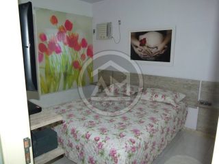 EXCELENTE CASA À VENDA NO BAIRRO SANTA MARIA